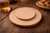 Bierdeckel aus Buchenholz – personalisiert für...